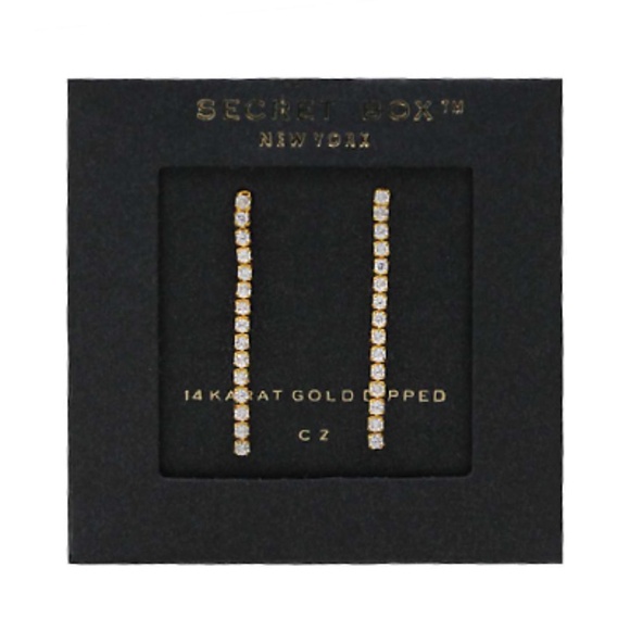 CZ Linear Drop Earrings - Picture 1 of 1